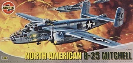 Airfix A04005 1:72 Scale North American B-25 Mitchell Military Aircraft Classic Kit Series 4 by Hornby [並行輸入品]