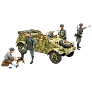 1/35 ドイツ キューベルワーゲン82型