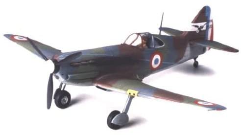 タミヤ 1/48 デヴォアティーヌ D.520 (スケール限定) 89583