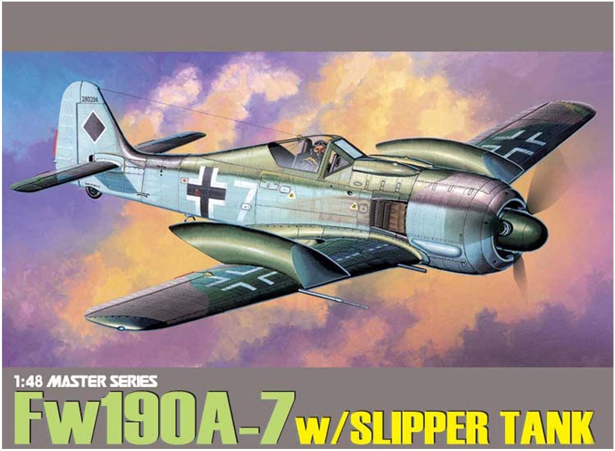 ドラゴン 1/48 第二次世界大戦 ドイツ空軍 Fw190A-7 スリッパタンク装備 プラモデル DR5545