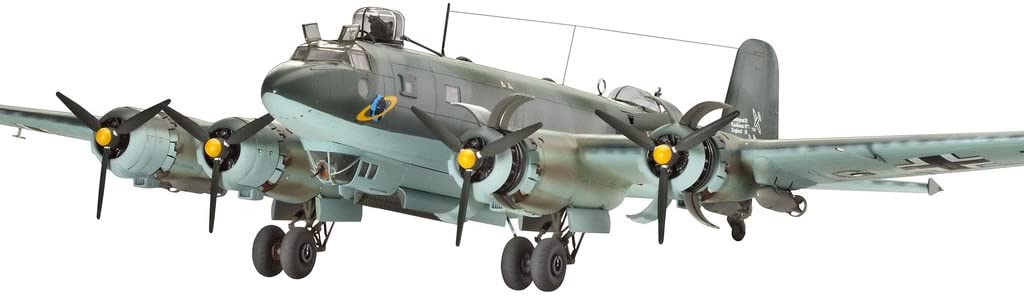ドイツレベル 1/72 Fw200C-4 コンドル 爆撃機 04678 プラモデル
