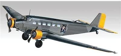 アメリカレベル 1/48 Ju52 3M w/フィギュア 05624 プラモデル