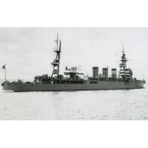 1/350 日本海軍軽巡洋艦 鬼怒